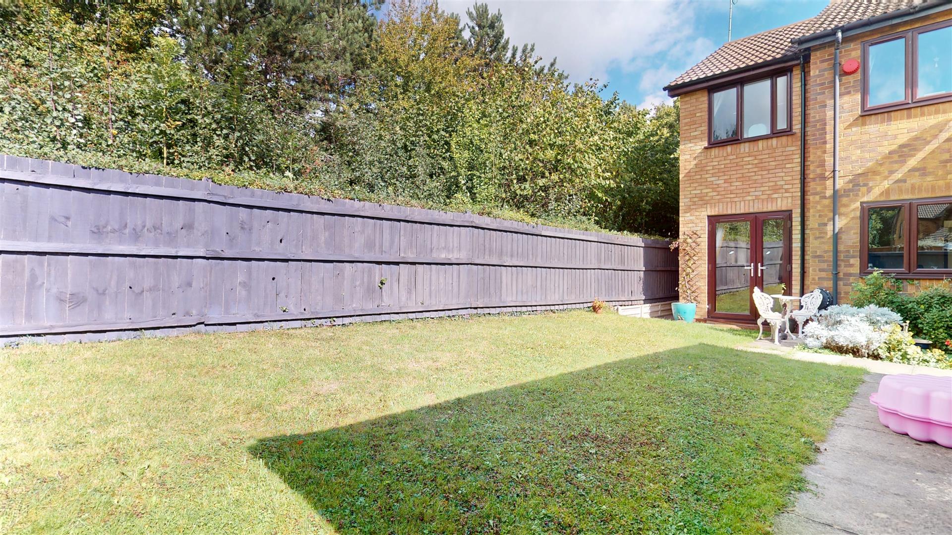 Lullingstone Drive, Bancroft Park, Milton Keynes